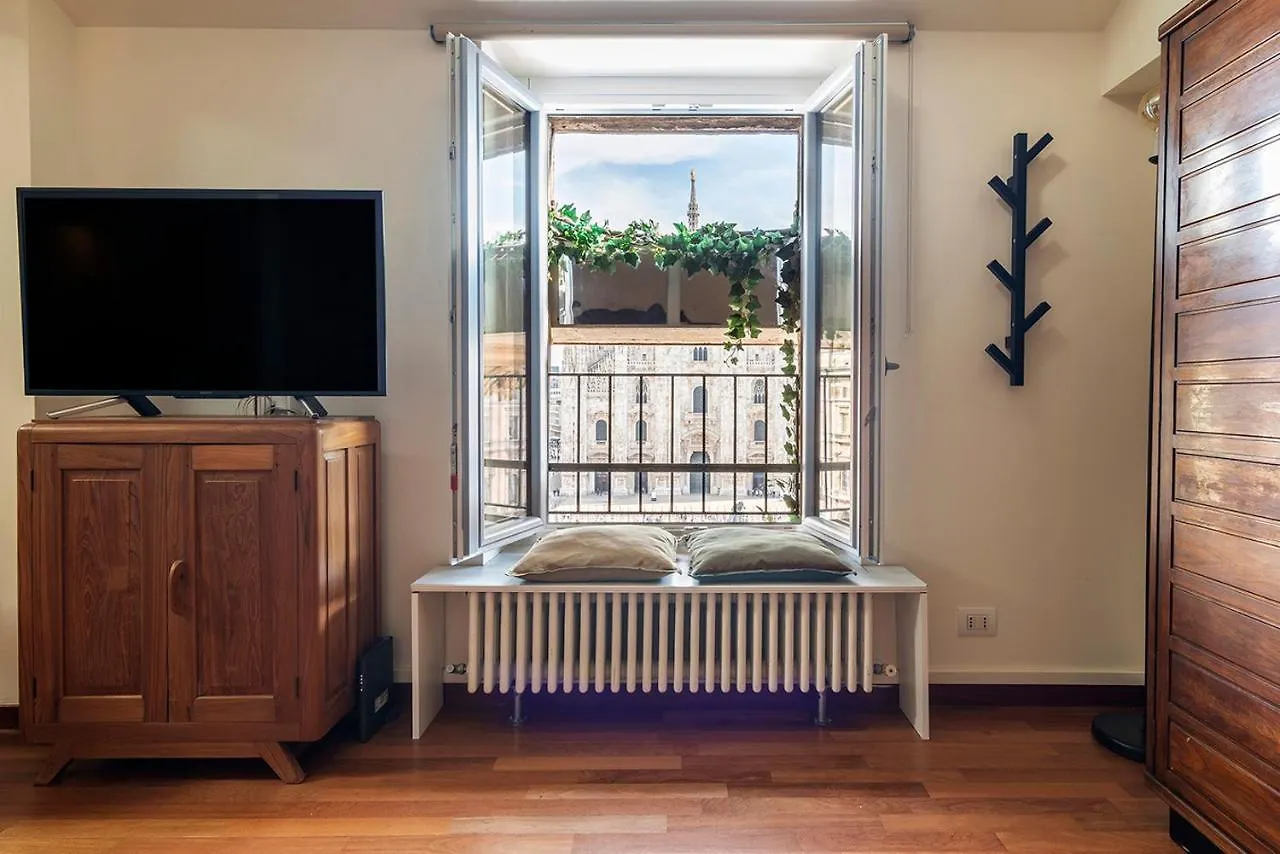 Easyhomes Duomo View Milan