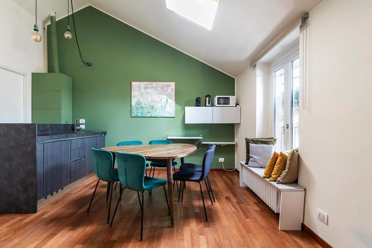Easyhomes Duomo View Milan 0*,