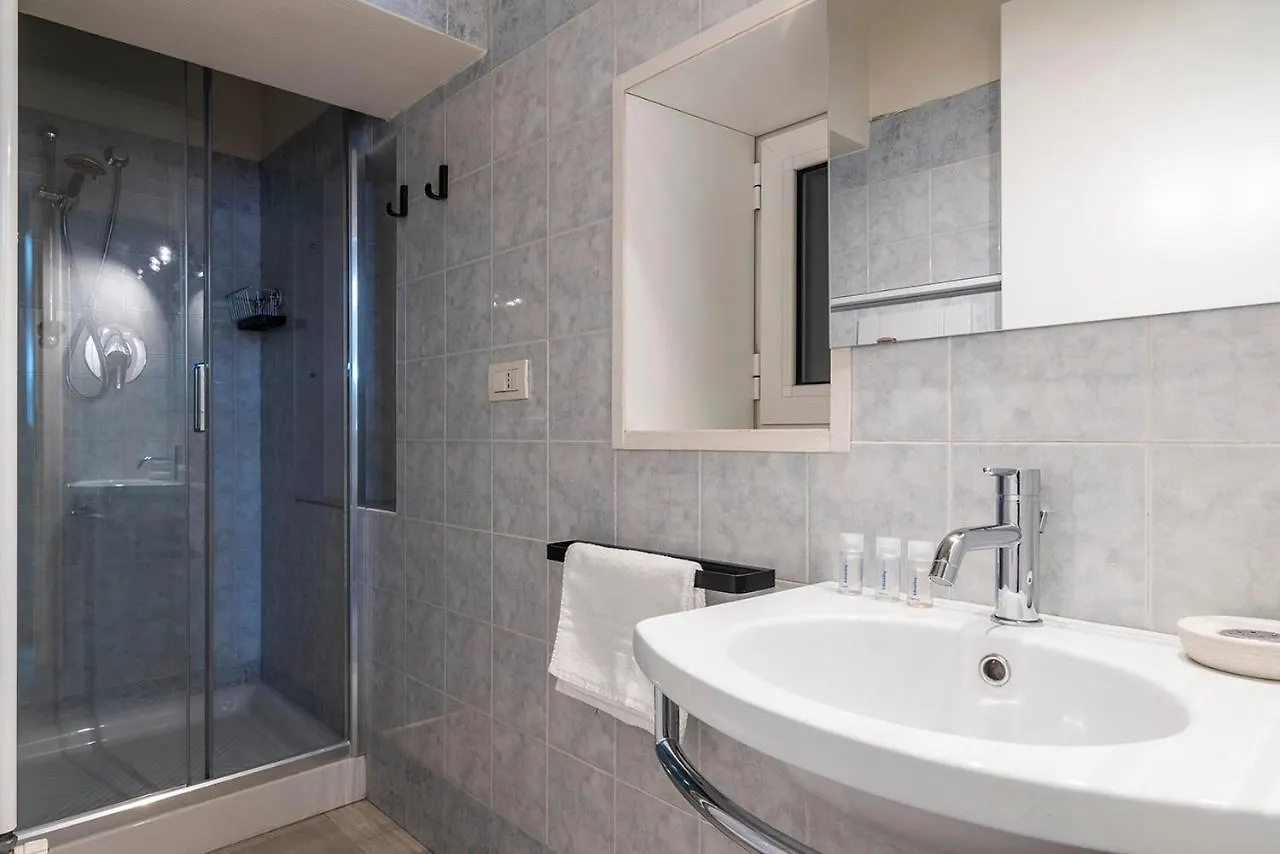 Easyhomes Duomo View Milan 0*,  Italy