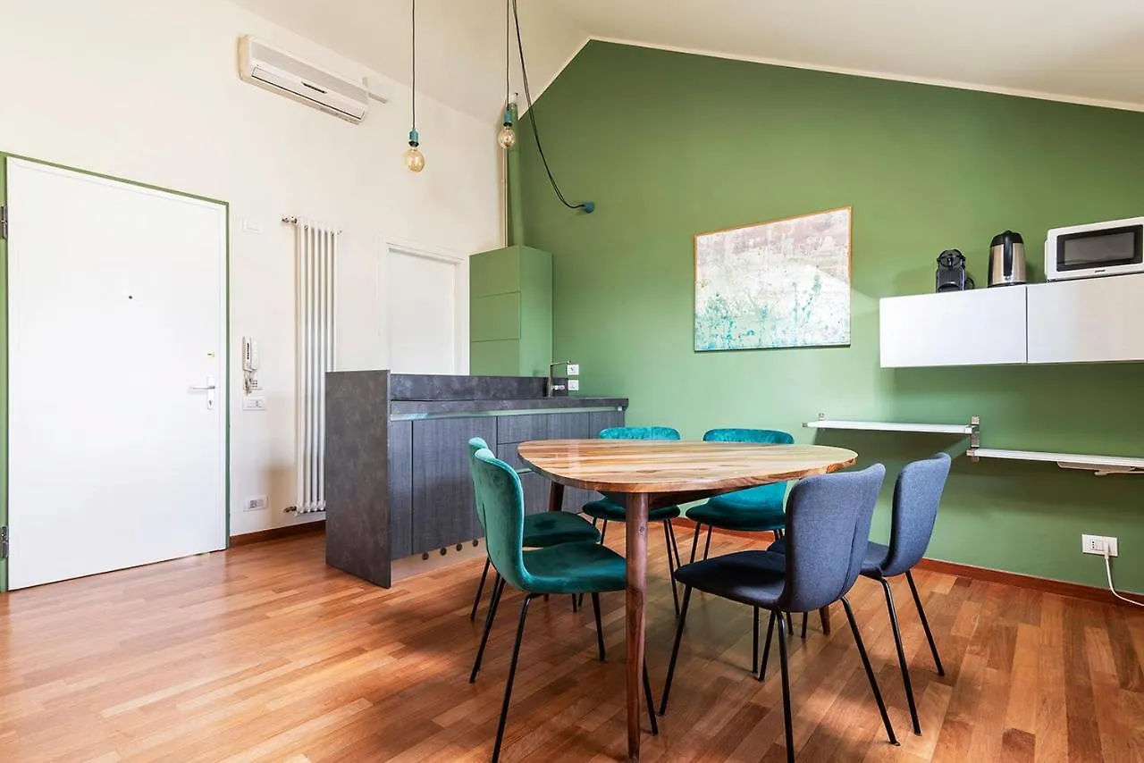 Easyhomes Duomo View Milan